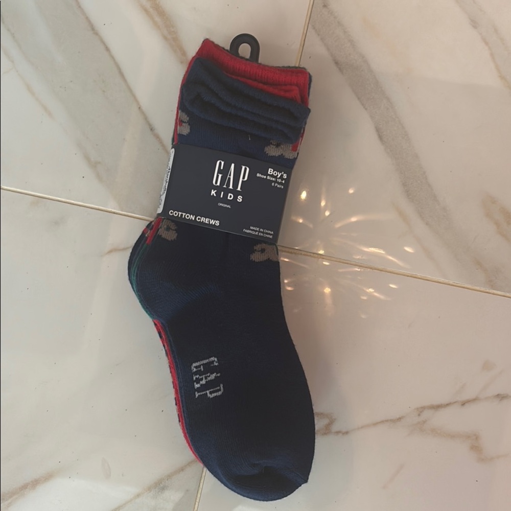 Gap boys socks new with tags set of 6 bear pattern